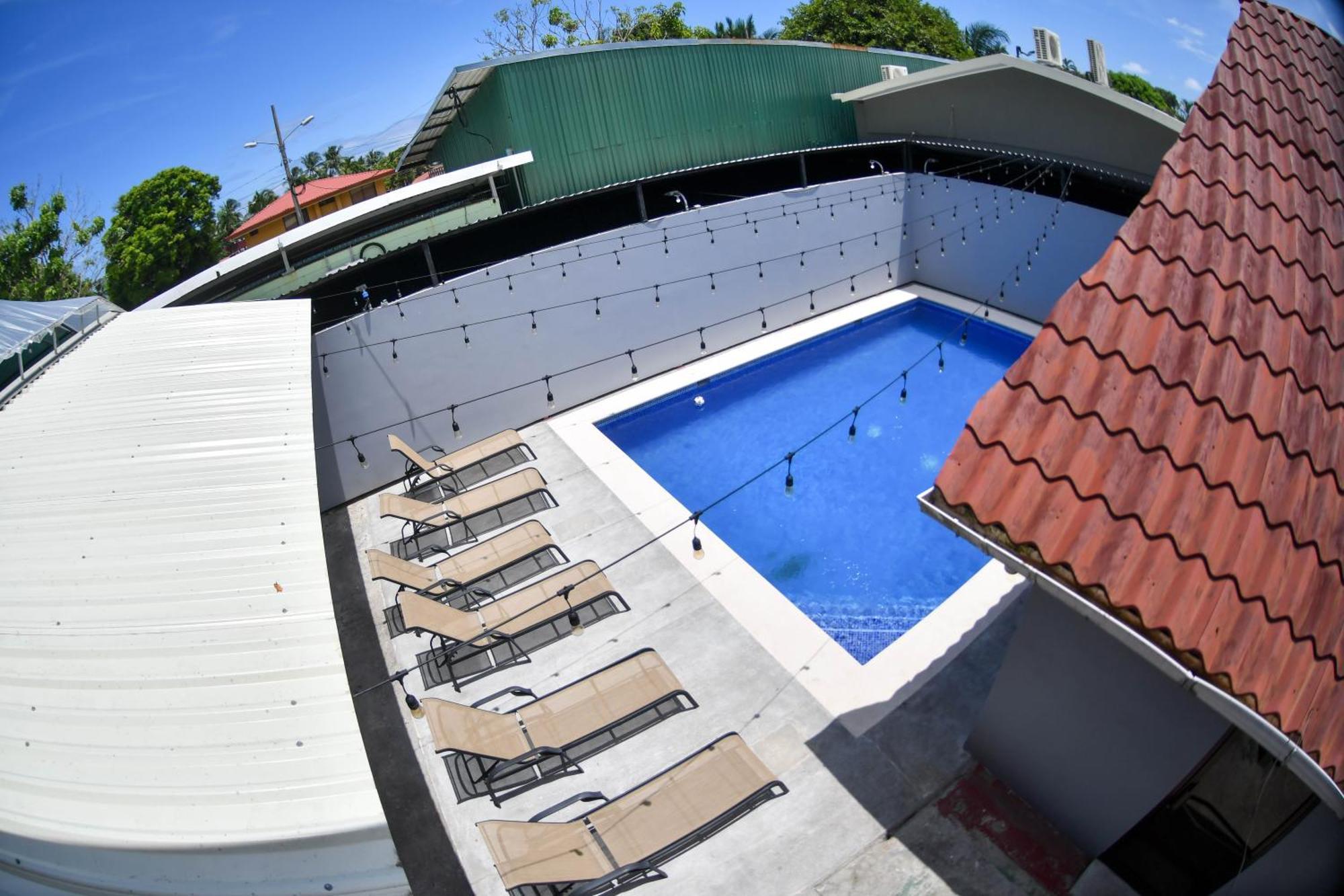 Republik Hotel, Bistro And Nightclub On Site Jaco Exterior photo